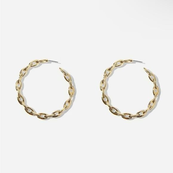 GOLD 3/$30 Chain Hoop Earrings - Picture 2 of 3